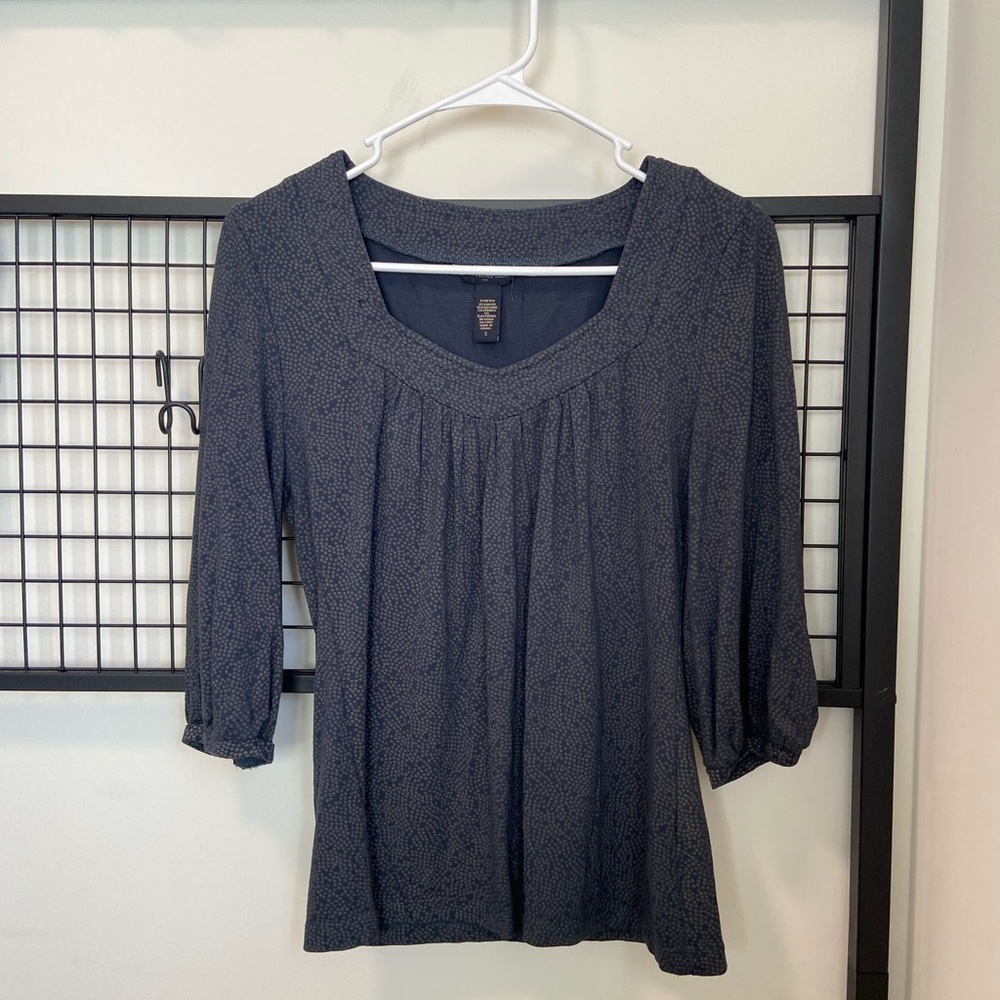 NWOT | Banana‎ Republic women’s stretch open-neck blouse — small
